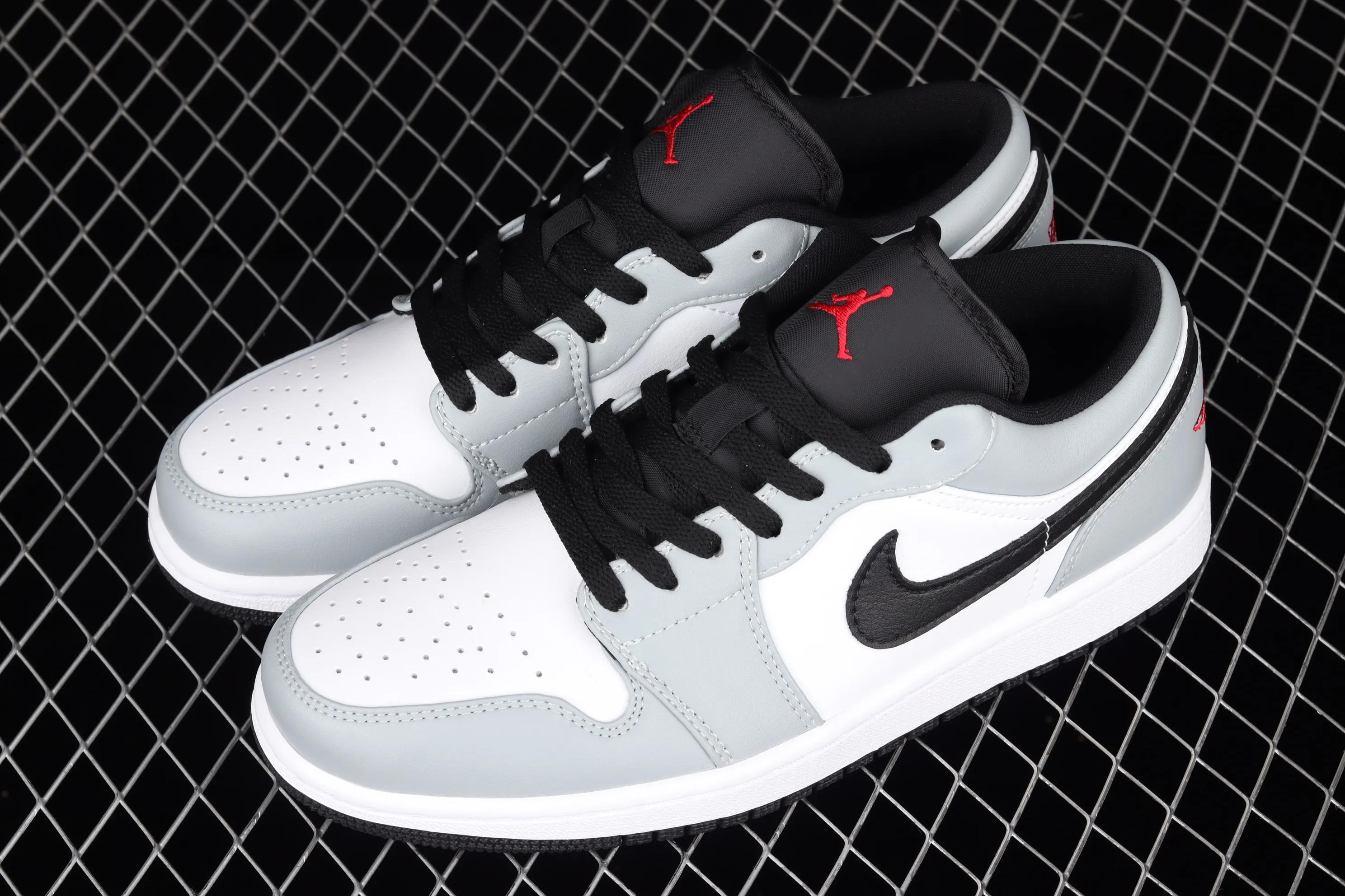 All categories Air Jordan Jordan series basketball shoes Air Jordan 1 Low X version Air Jordan 1 Low AJ1 Joe 1 low-top cultural and leisure sports sneakers 553560-030